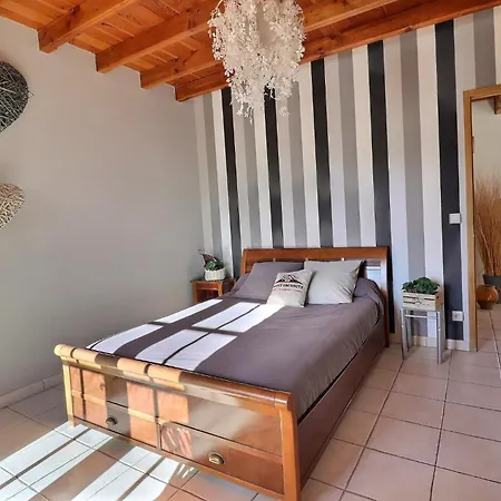 Grande Maison Avec Jardin