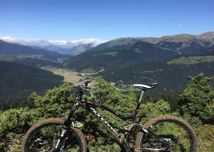 Nyaraló Grande Maison Avec Jardin