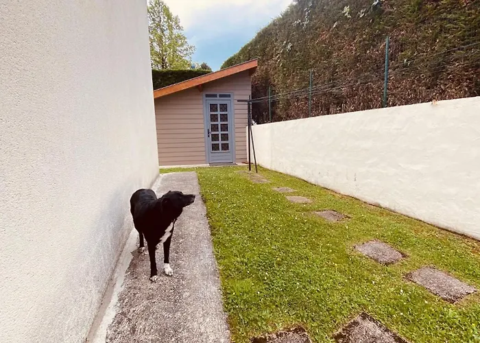 Nyaraló Grande Maison Avec Jardin