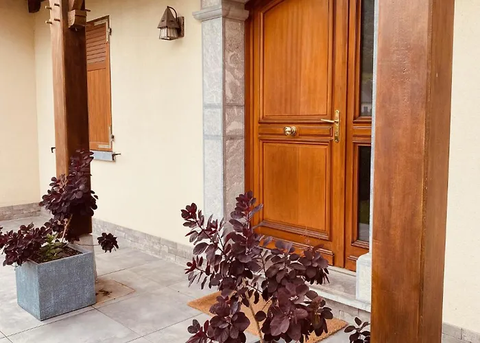 Grande Maison Avec Jardin